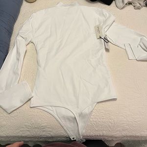 Babaton contour never worn medium bodysuit